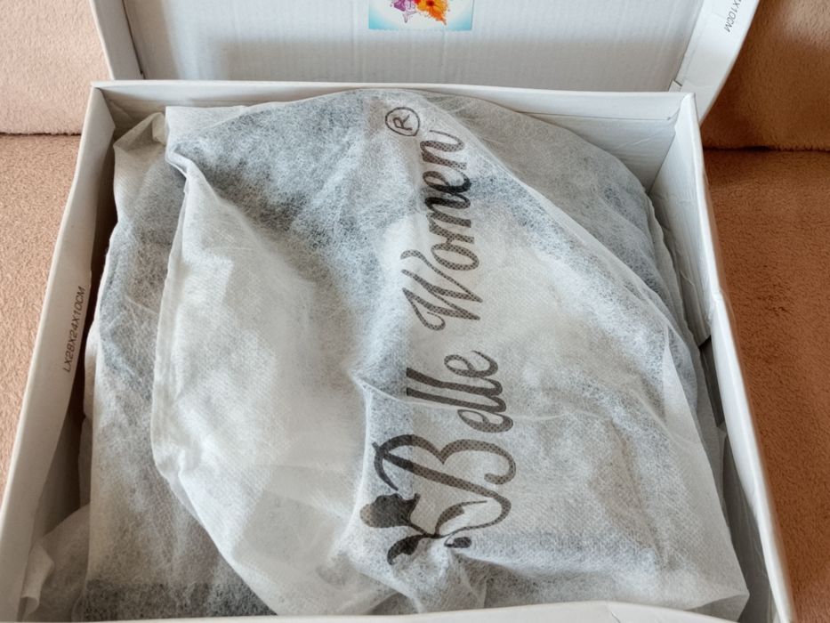 Buty damskie transparentne