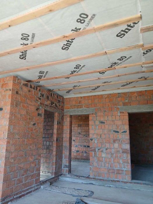 Будинок з укриттям