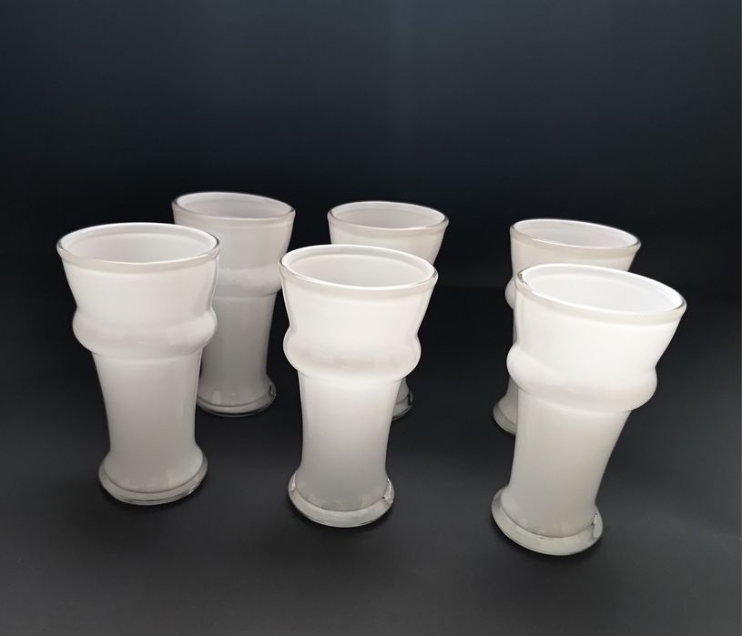 6 szklanek z Tarnowca – rzadkie szkło, idealny stan