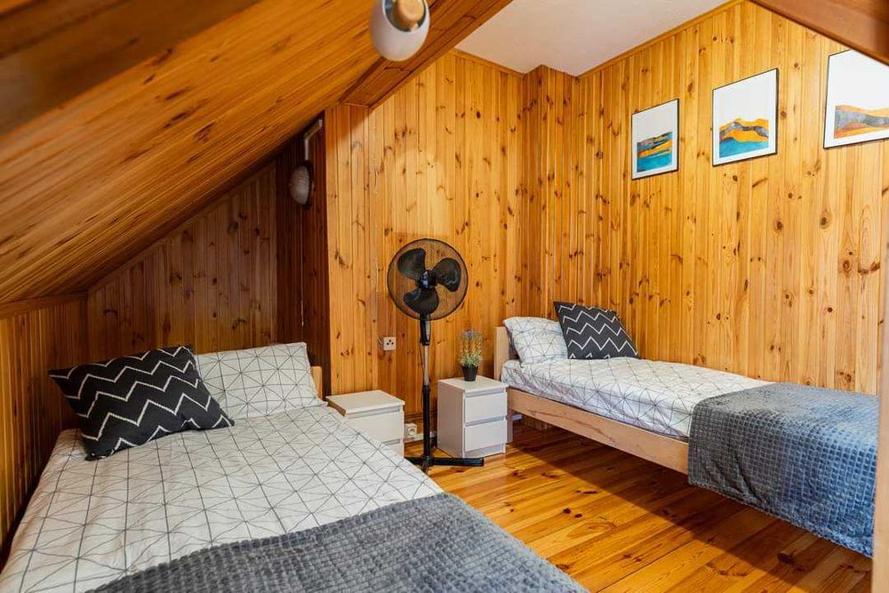 Domek z kominkiem na 8-12 osób, Ostoja Stare Kiejkuty