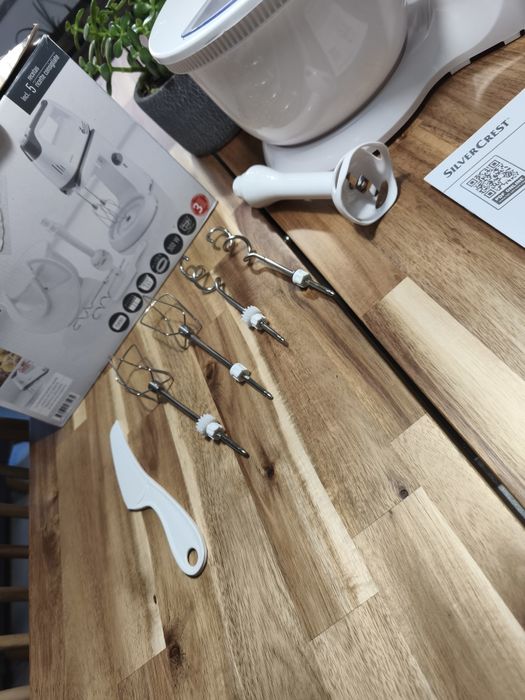 Kit batedeira com varinha mágica novo ler anuncio