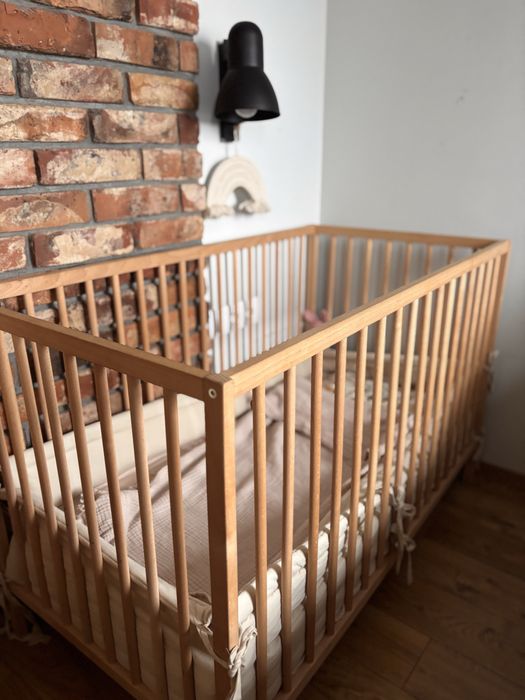 Łóżeczko drewaniane Ikea