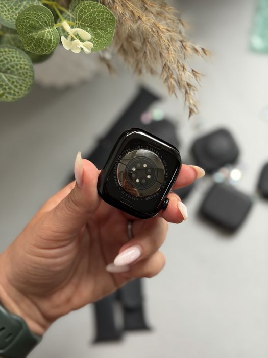 Apple Watch 11 46mm Jet Black GPS