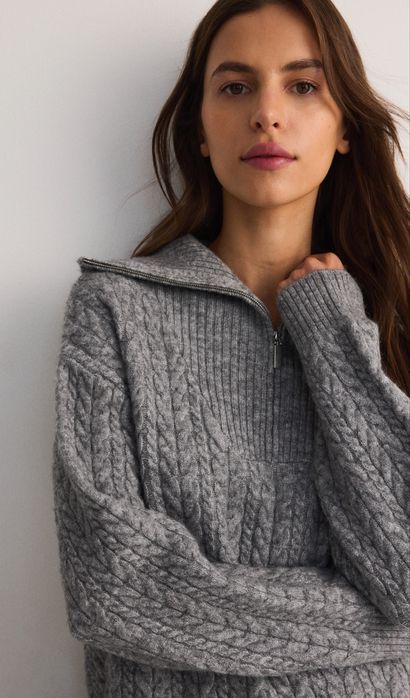 Свитер новый брендовый