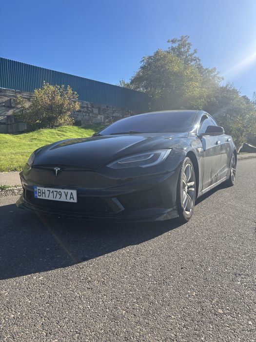 Продам Tesla model s