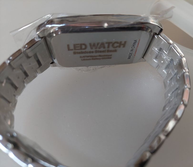 Zegarek meski binarny