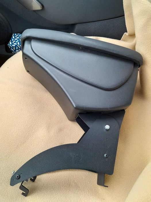 Apoio de braço para Dacia Sandero