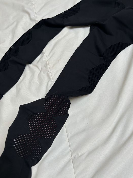 Leggins com transparências