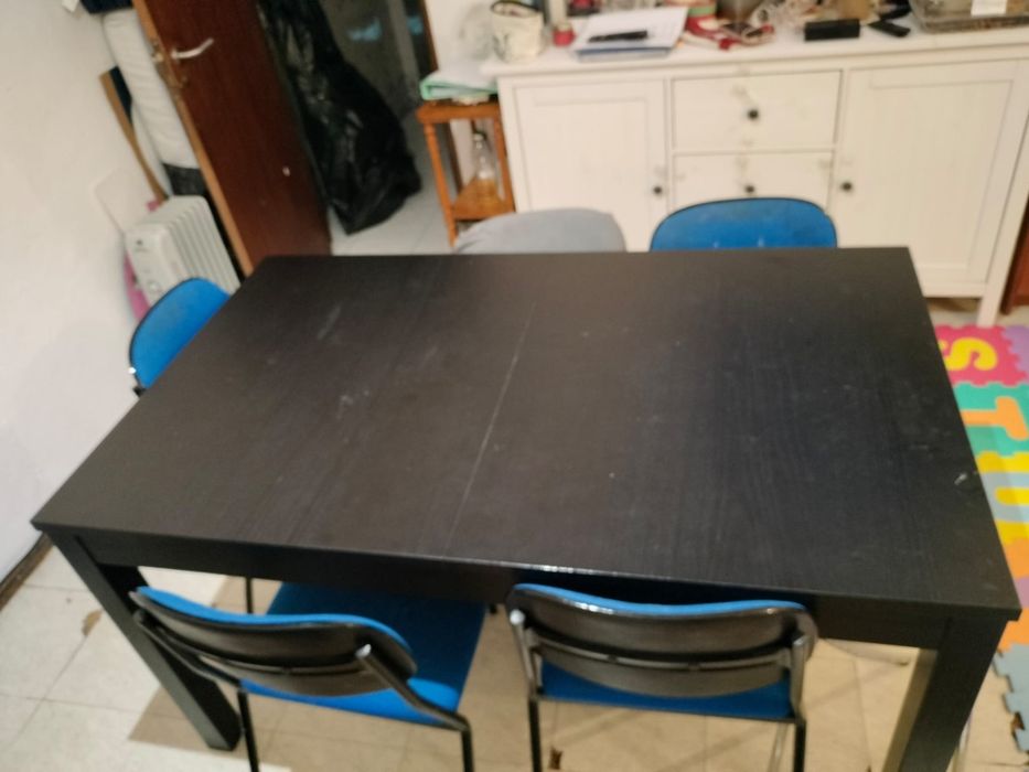 Extendable dining table64409487203075122