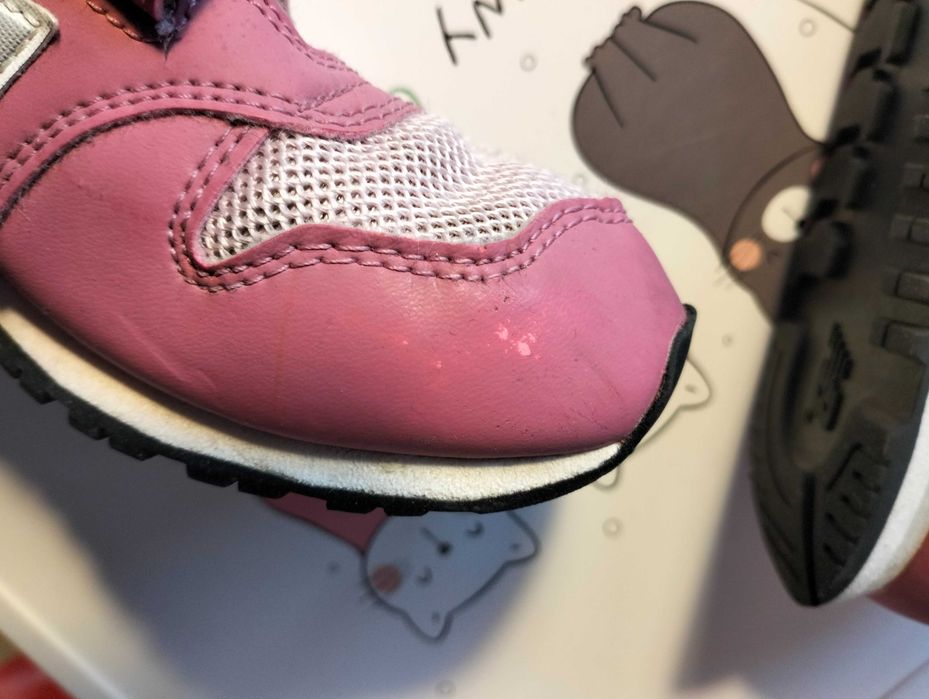 różowe dziewczęce sneakersy New Balance 500 r. 32