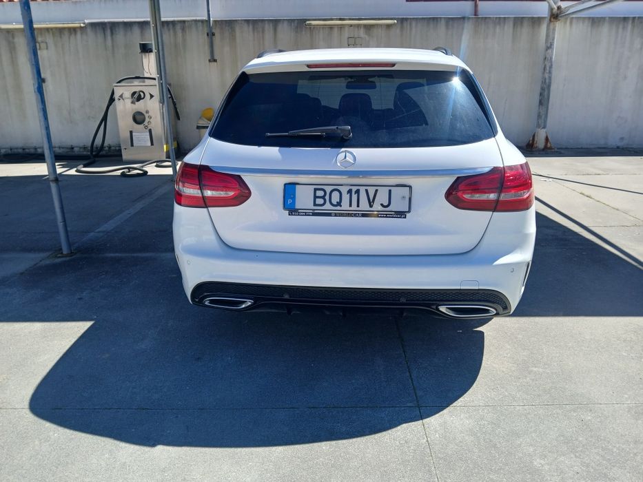 Mercedes-Benz C220d  Station 7G-TRONIC AMG Line