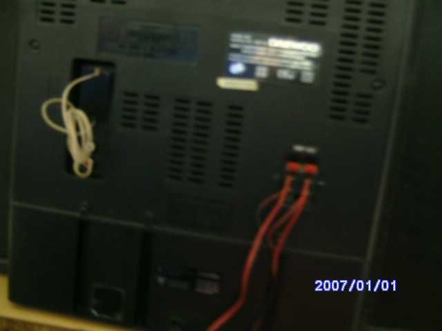 продам фирменный музыкальный центр фирмы Daewoo mini HI-FI ami-750