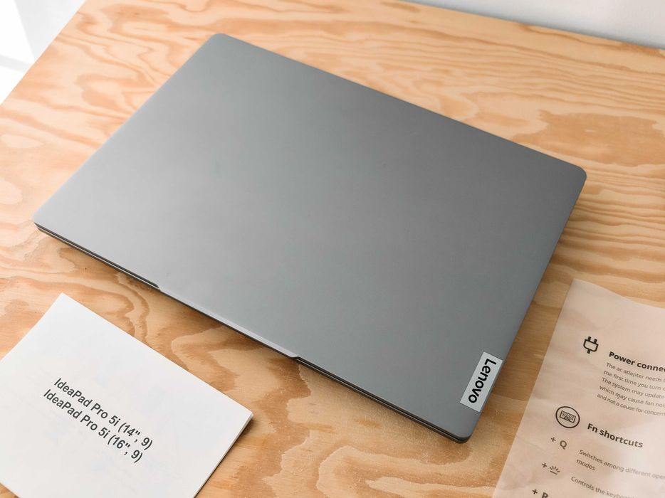 Portátil Lenovo IdeaPad Pro 5i 14 Gen 9 - Core Ultra - Wifi7 - Arc GPU