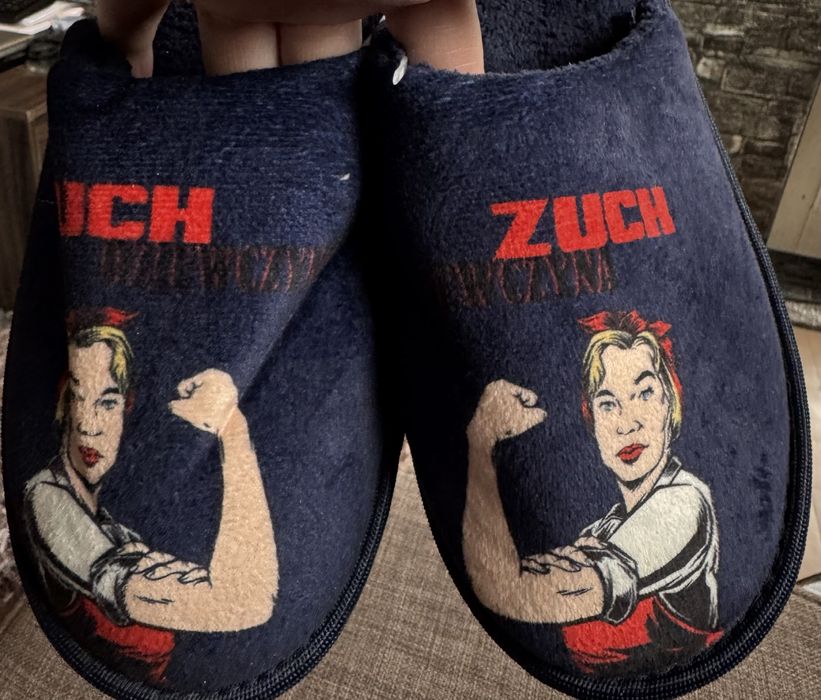 Nowe pantofle 38/39 Zuch Dziewczyna