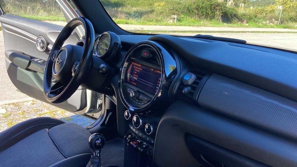 MINI Cooper D 1.5