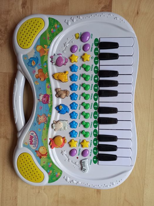 Organki  / pianinko  Farma