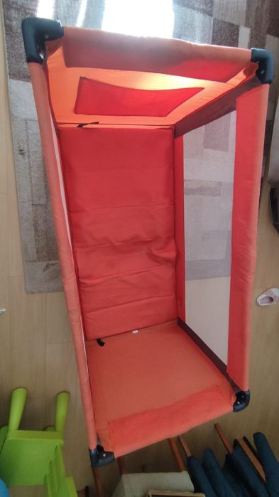 Cama de viagem com colchão