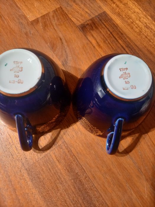 Sprzedam filiżanki z porcelany