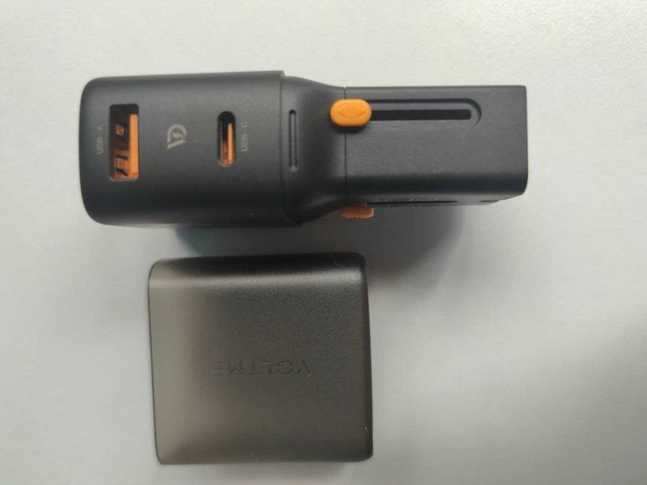 Зарядний пристрій Voltme VITO GO 35w travel charger
