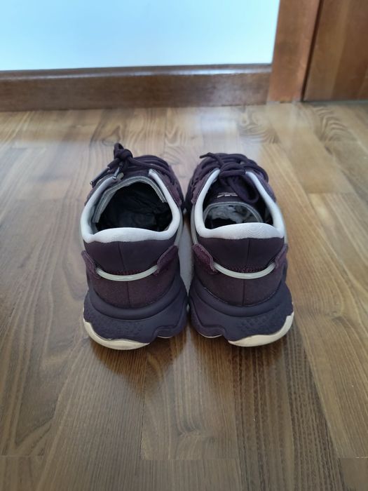 Buty Adidas Ozweego fioletowe r. 42 2/3 GY6801