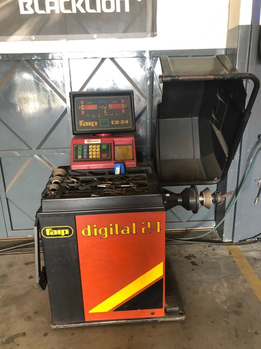 Máquina de equilibrar Faip