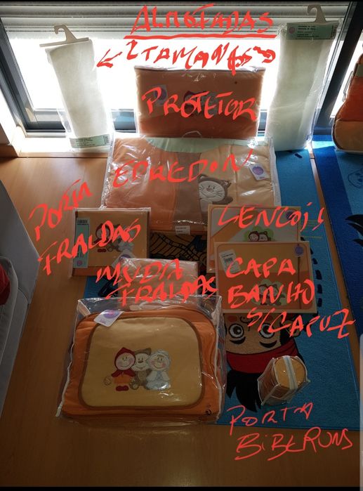 Artigos puericultura vários para bebé Novos