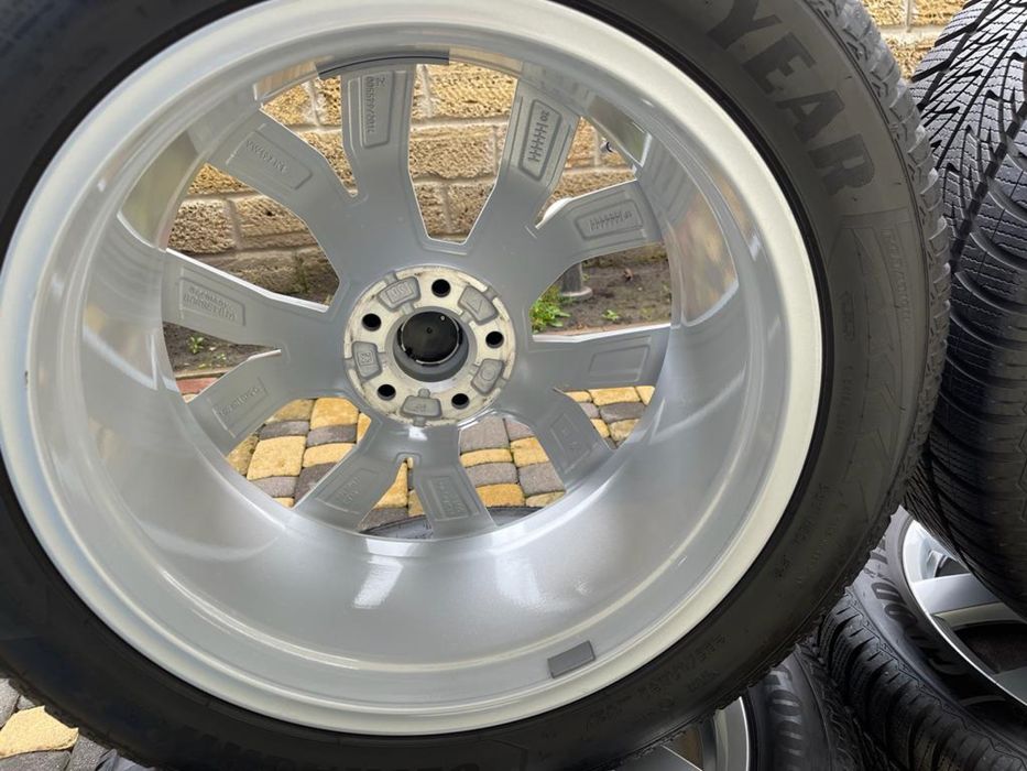 Продам колеса на VW Touareg
