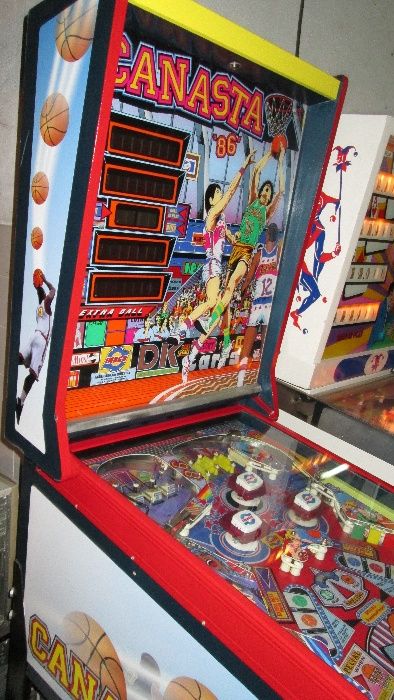 Máquina jogos 1986