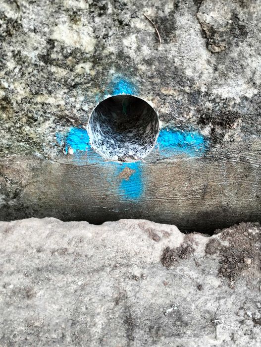 Carotes (furos) em pedra e betão