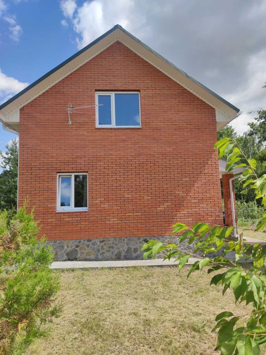 Продається житловий будинок в с. Сальник, у 20-ти км. від Вінниці