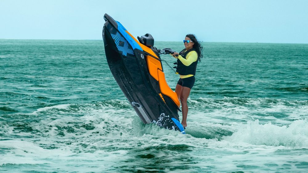 Wynajem Skuterów Wodnych Złotów Sea Doo Spark Trixx 90 GTI 170 GTX 260