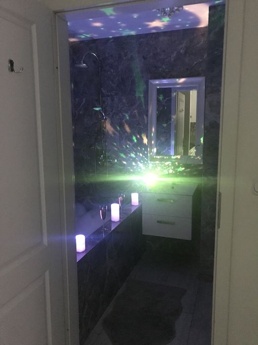 KRAKÓW!!! .Apartament mieszkania na doby,przy rynku dla 4-5 osob,garaz za darmo