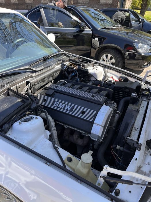 Продам BMW 520 …..