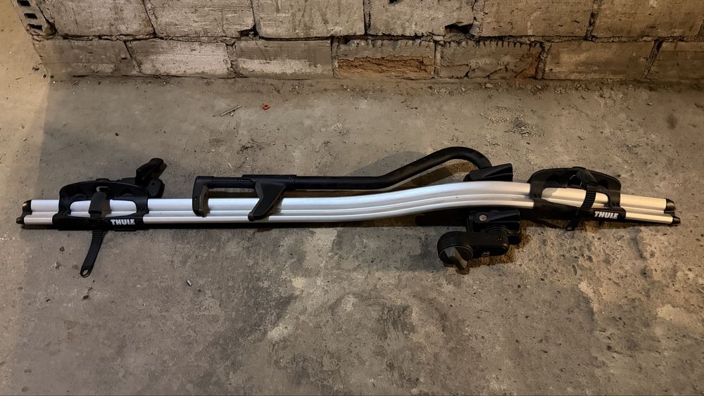 Uchwyt rowerowy Thule ProRide + Belki dachowe Cruz Airo T