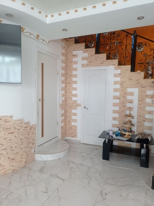 Нова садиба біля Чернігова. Село Киїнка.