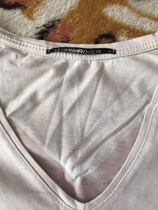 Модна футболка MaksimRoger