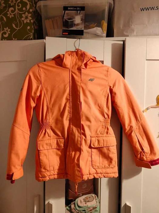 Kurtka narciarska dla dziecka 4F roz 128 komplet z bielizną Brubeck