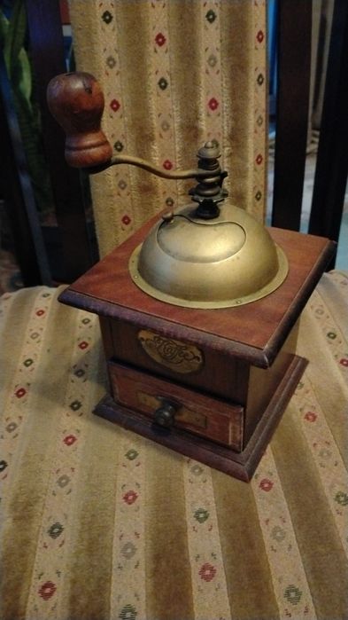 Młynek Stary drewniany