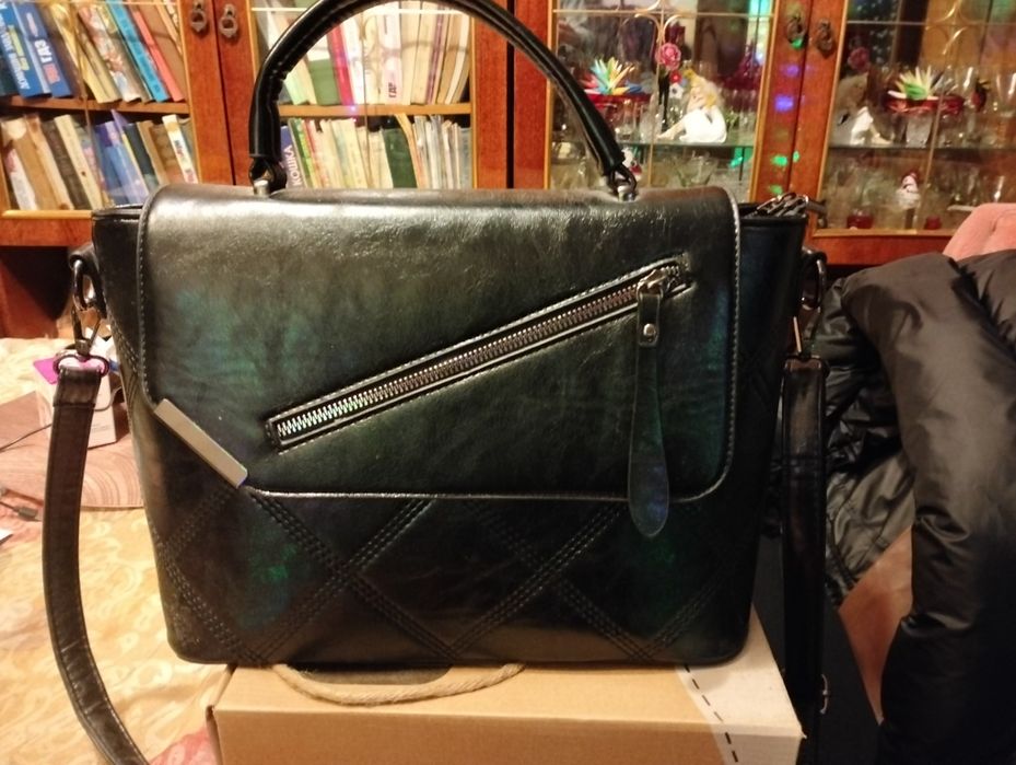 Сумка женская  новая,