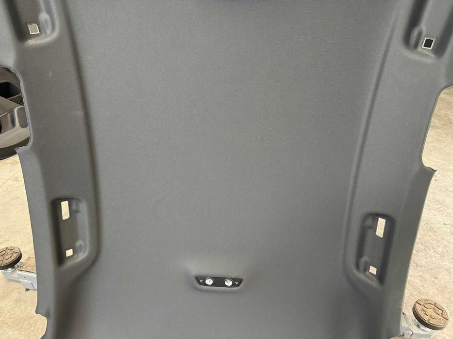 Чорна стеля чорний потолок Audi A4 B9 ауді а4 б9 седан sline s-line