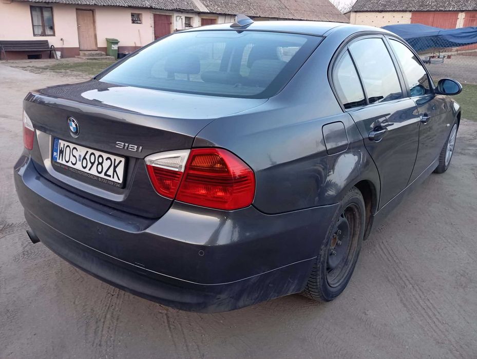 Bmw 318i e90 2.0 benzyna