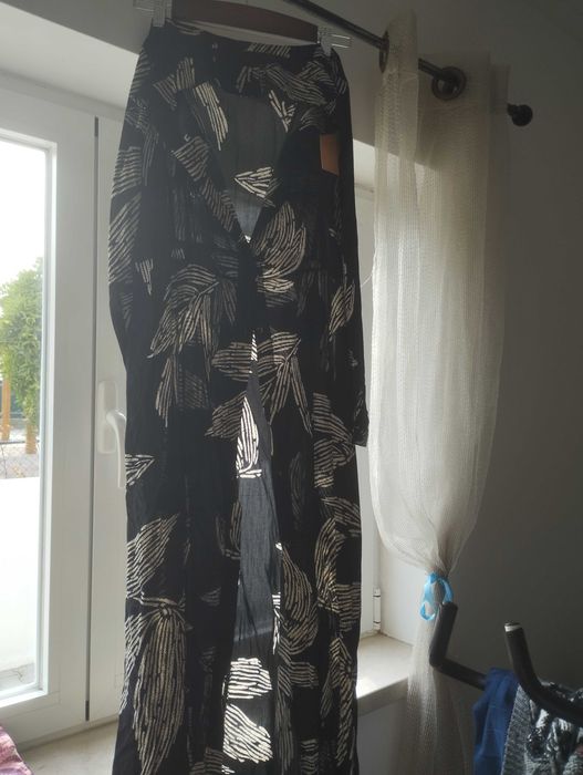 Vestido novo com etiqueta