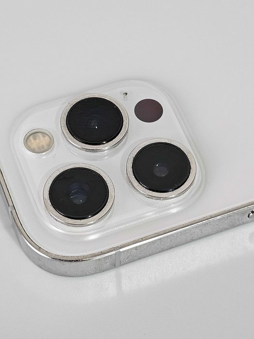 Iphone 12PRO MAX 128gb.  78% Bateria.  Muito bom. Tudo de origem.