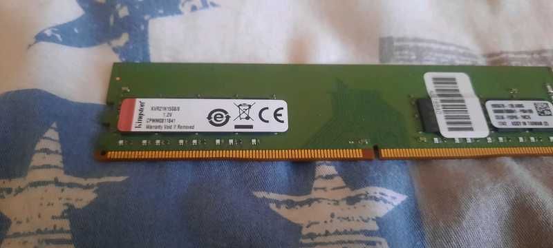 Продам Kingston озу на 8 гигабайт dd4 1333MHz