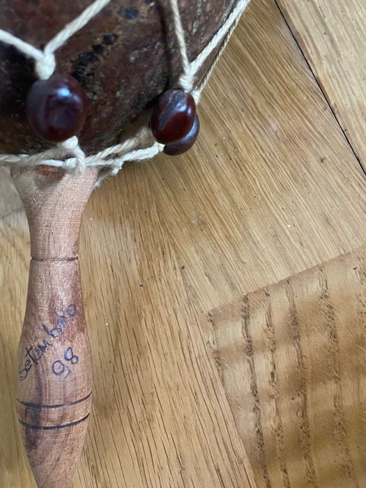 Maraca Cubana vintage, peça artesanal em madeira