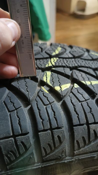 Opony Fulda Kristall Montero 3 6mm R15 195/ 65 + felgi stalowe