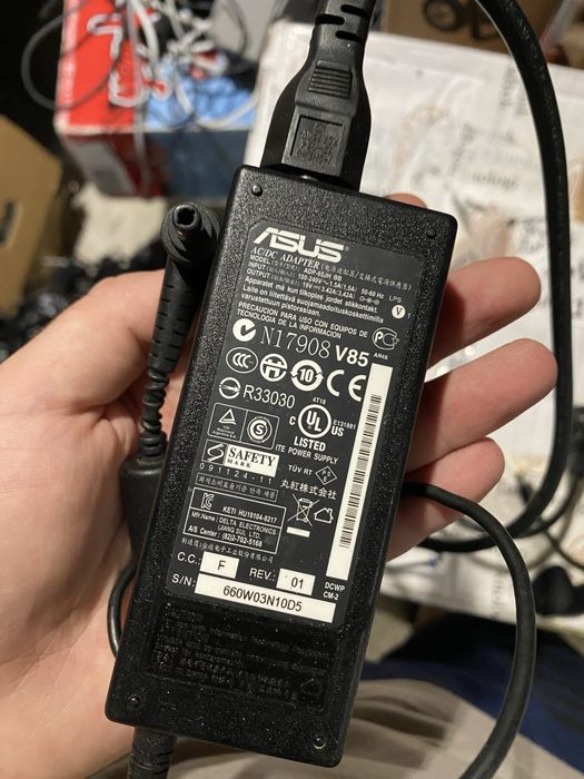 Zasilacz Asus ADP-65JH BB 19v 3.42A
