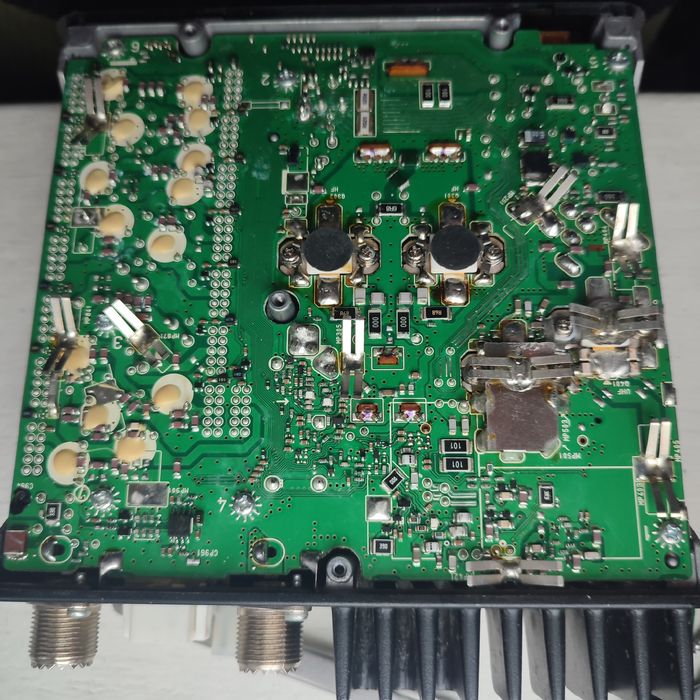 Трансивер Icom ic-7000 КВ-УКВ 100ват.