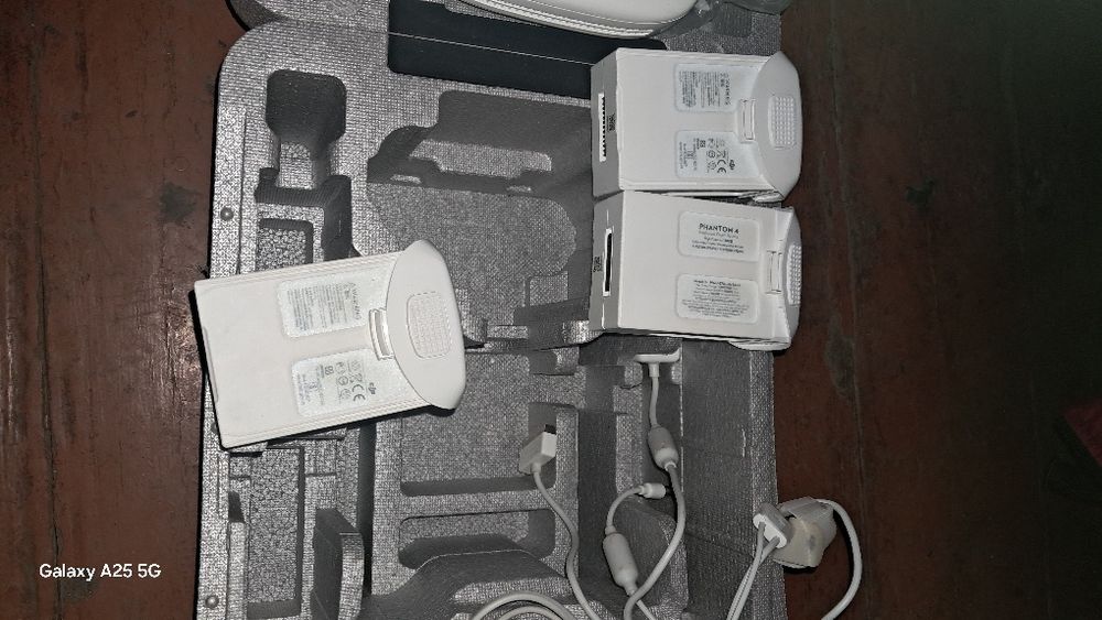 Dji  ФАНТОМ 4 про версія 2.0