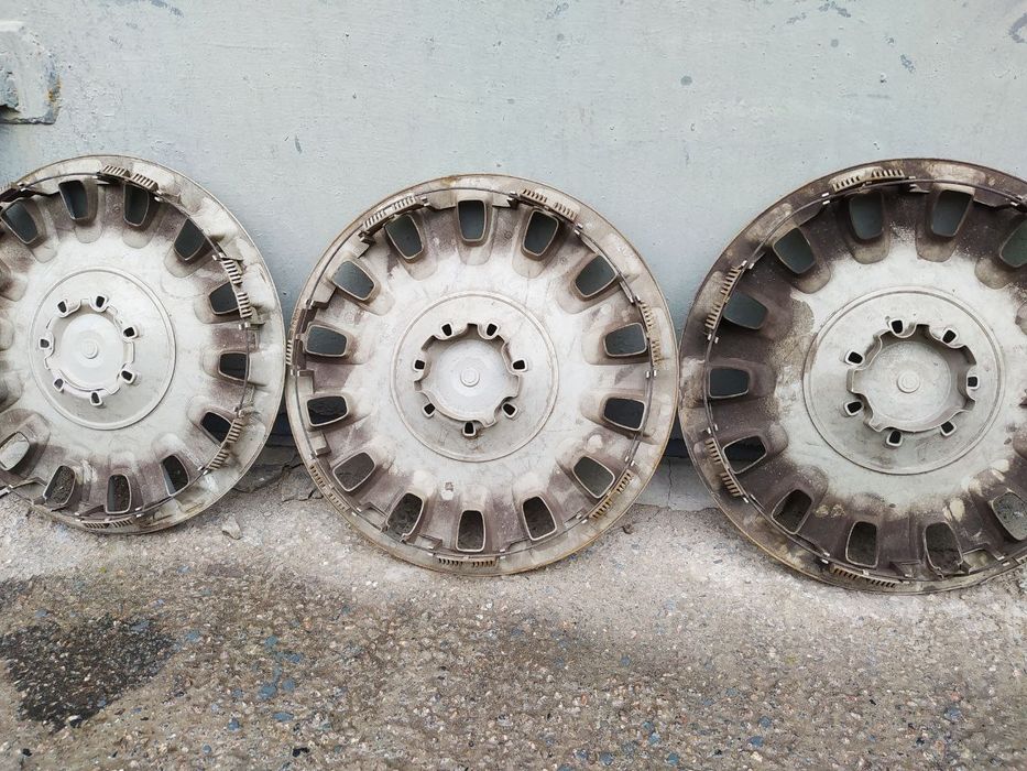 Оригинальные Колпаки Skoda R16 3U0601147C MHB